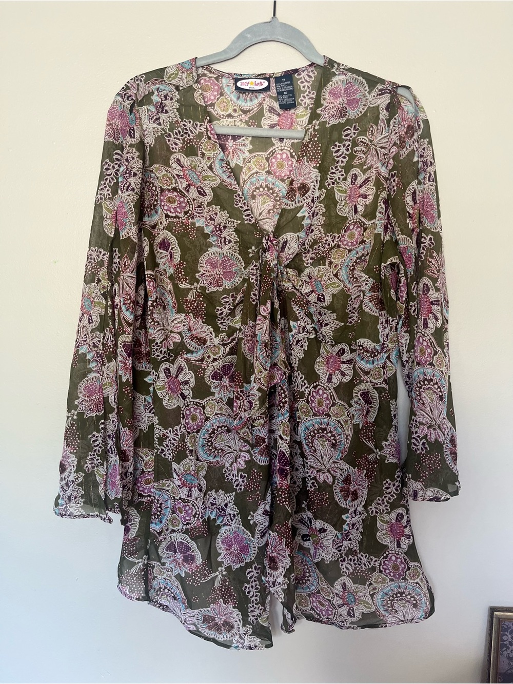 ZOey Beth live Floral Tie-Front Boho Blouse